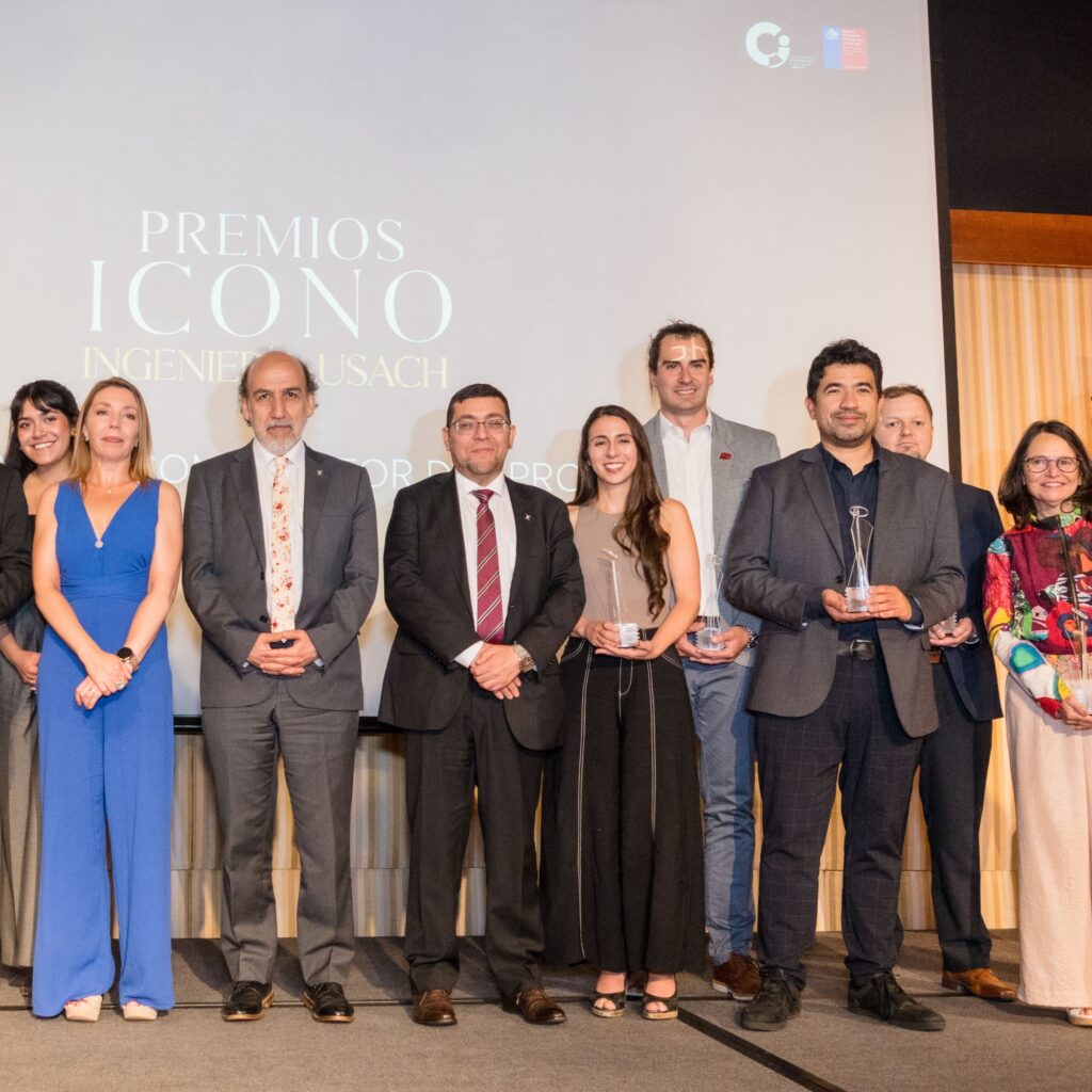 Premios Icono 2024: Facultad de Ingeniería reconoce a impulsores de la innovación y el cambio
