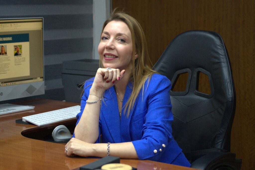 Presentan libro “Enfoque de género: guía práctica para la docencia”