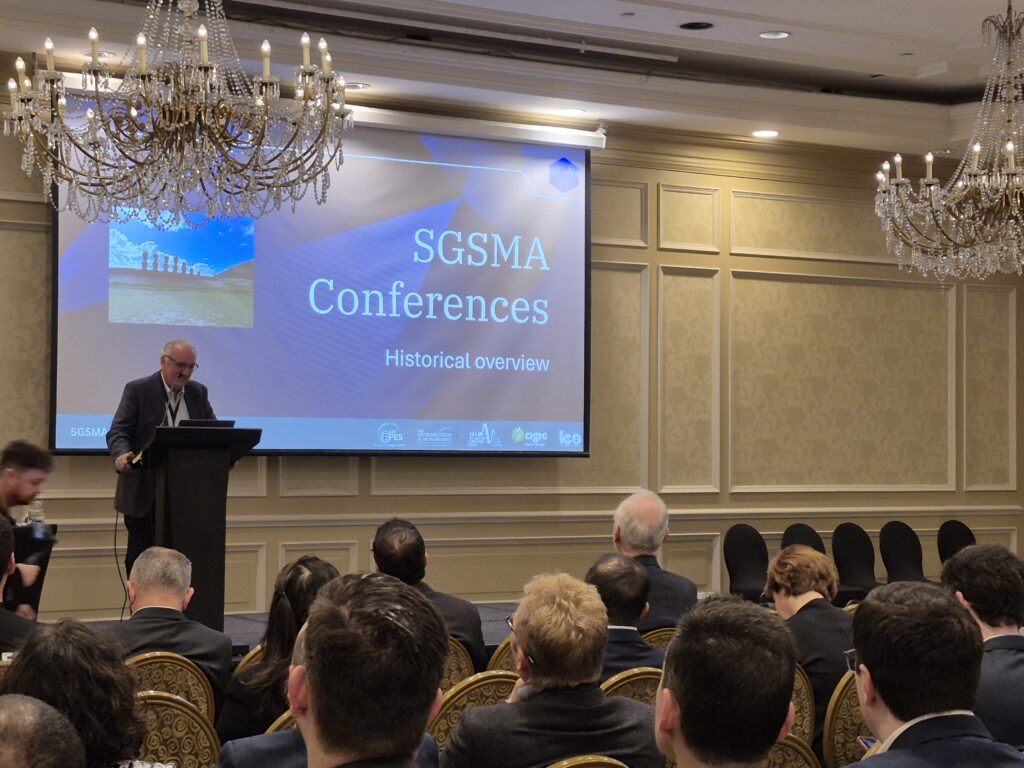 Conferencia mundial sobre redes inteligentes y analítica de datos posiciona a Ingeniería Eléctrica como referente de vanguardia