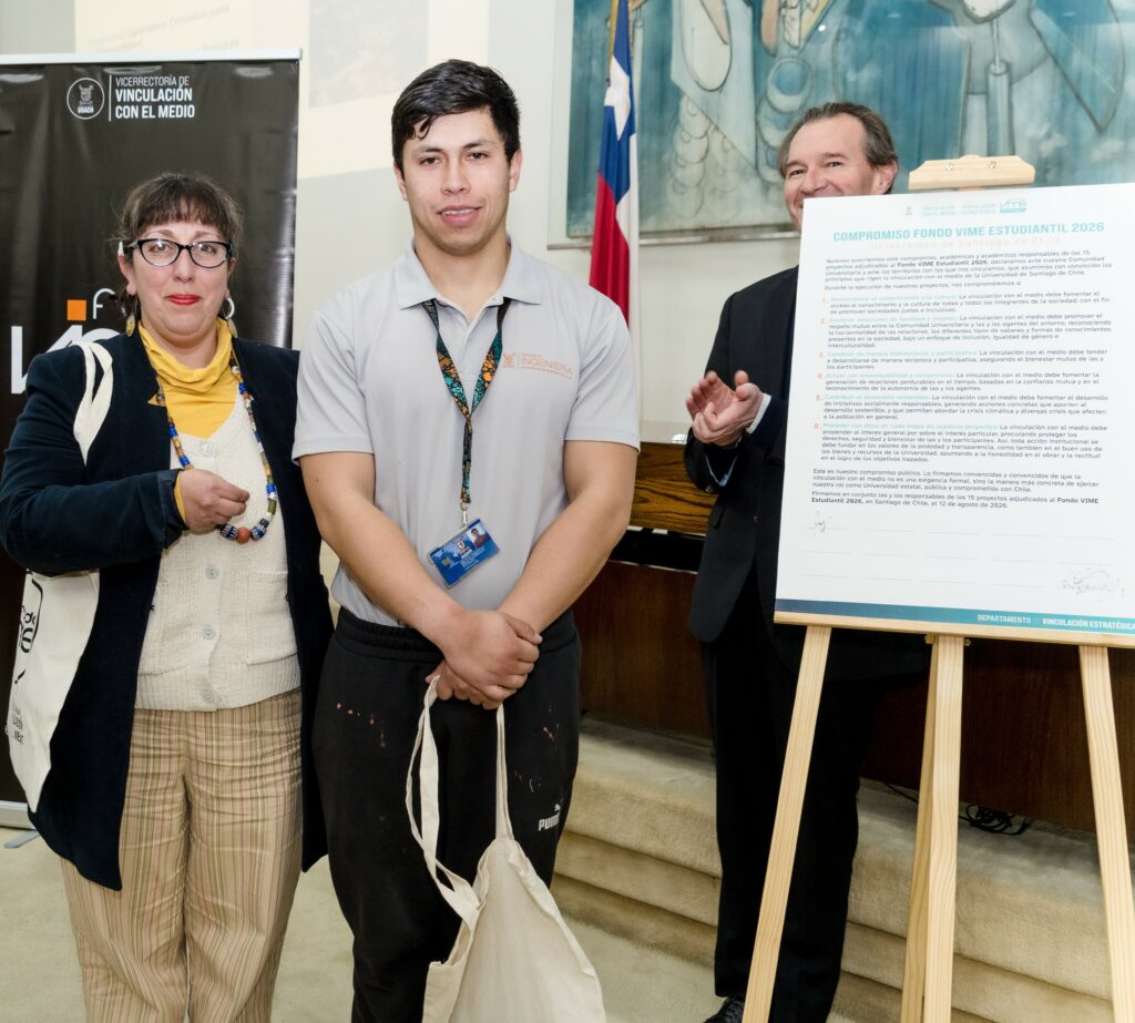 Estudiante de Ingeniería Civil en Ambiente se adjudica Fondo VIME para impulsar agricultura de Colina con biofertilizante de bajo costo