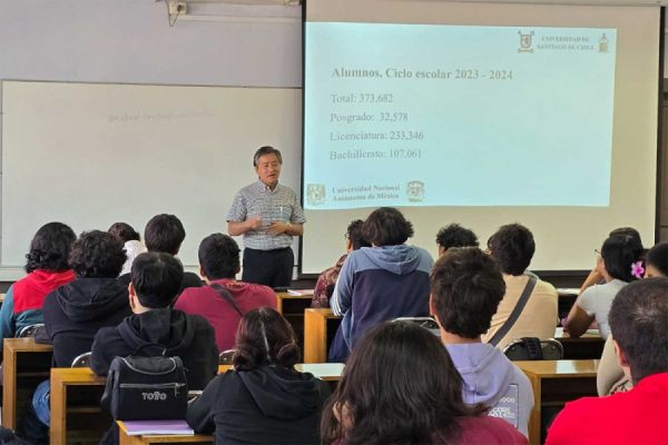 Foto-destacado-3-profesor_0 Foto-destacado-3-profesor_0
